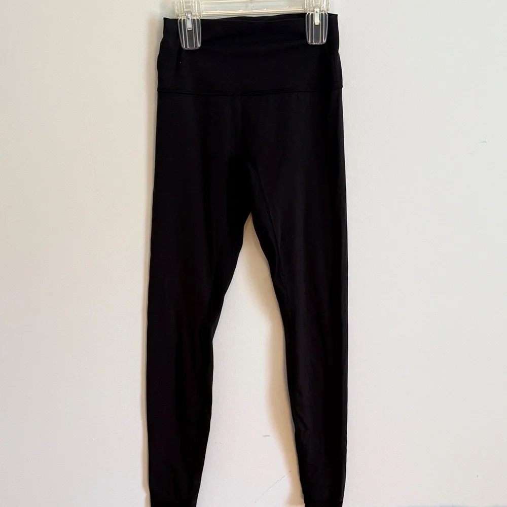 Lululemon Women’s Black Workout Leggings - Picture 2 of 7